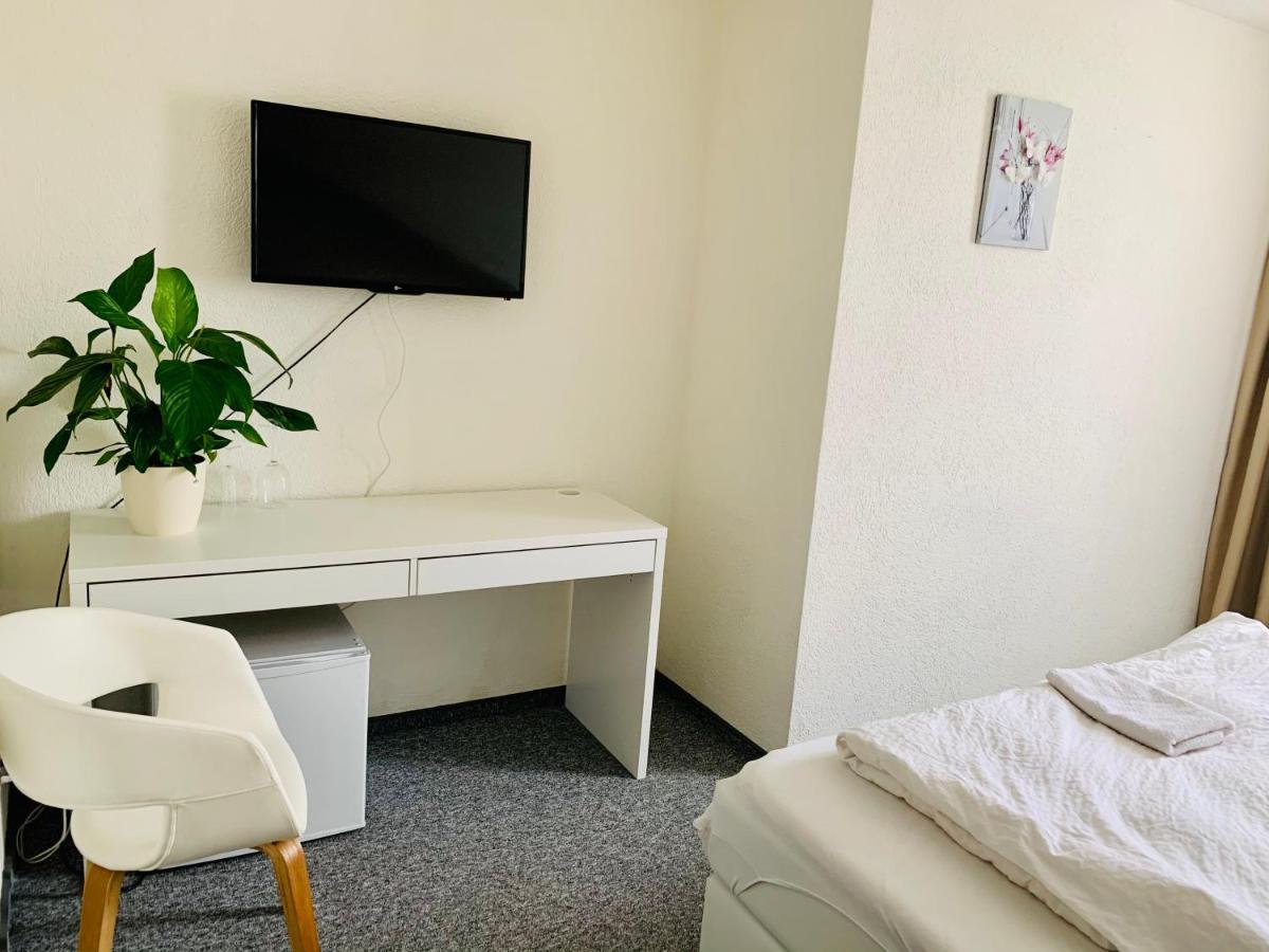 Swiss Hotel Krummen Eich Pratteln Free Parking Zewnętrze zdjęcie